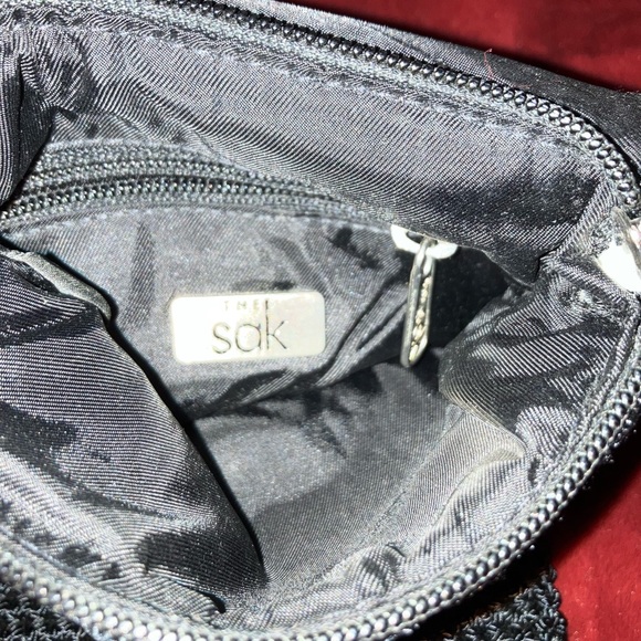 New The Sak crossbody purse that can be worn as a shoulder purse if one wishes - Picture 4 of 5